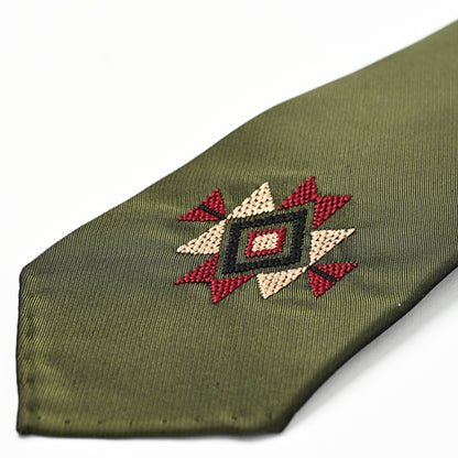 日本製　刺繡　シルク　ネクタイ　アメリカンネイティブ1　グリーン