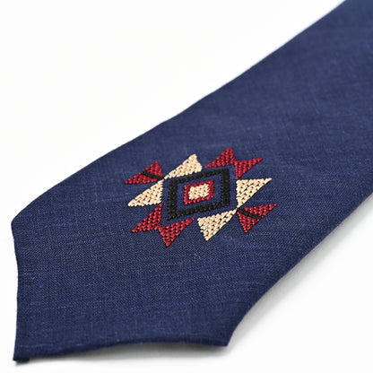 日本製　刺繍　リネン　ネクタイ　アメリカンネイティブ1　ネイビー